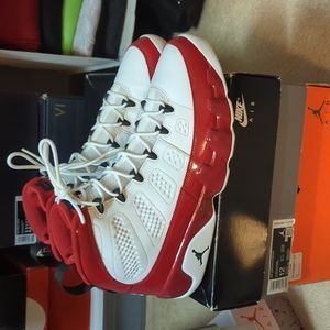Air Jordan 9 Retros